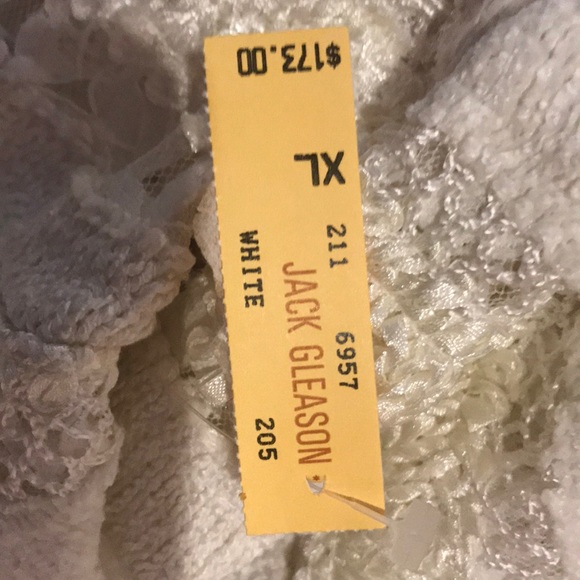 Cream & lace button up sweater by Sandv Starkman - Picture 5 of 5